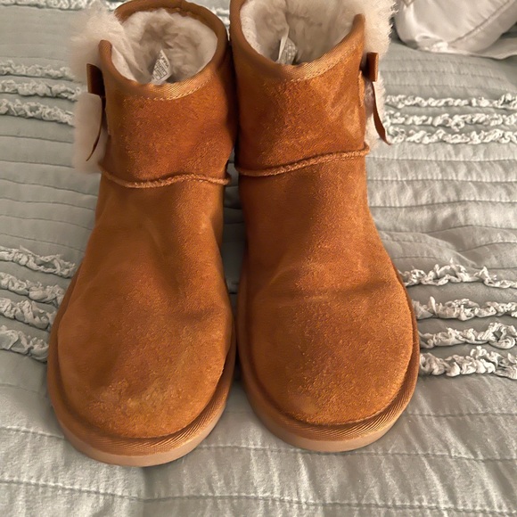 Kookaburra boots! Size 8! Barely worn! - Picture 4 of 4